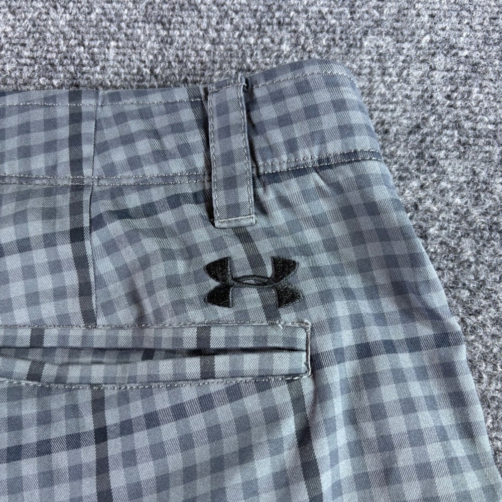 Under Armour Golf Shorts Mens 36 Grey Plaid Match Play HeatGear Performance